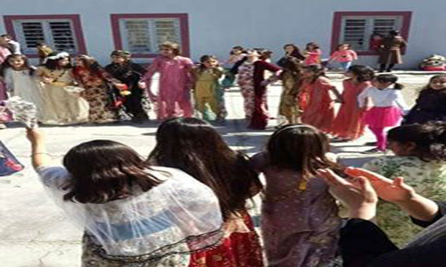 مدارس كركوك تحتفل بيوم الزي الكوردي